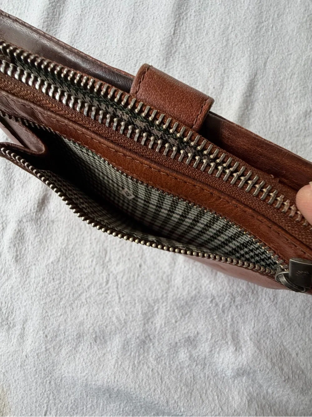 Wild West Los Angeles Brown Leather Zip Wallet for Men